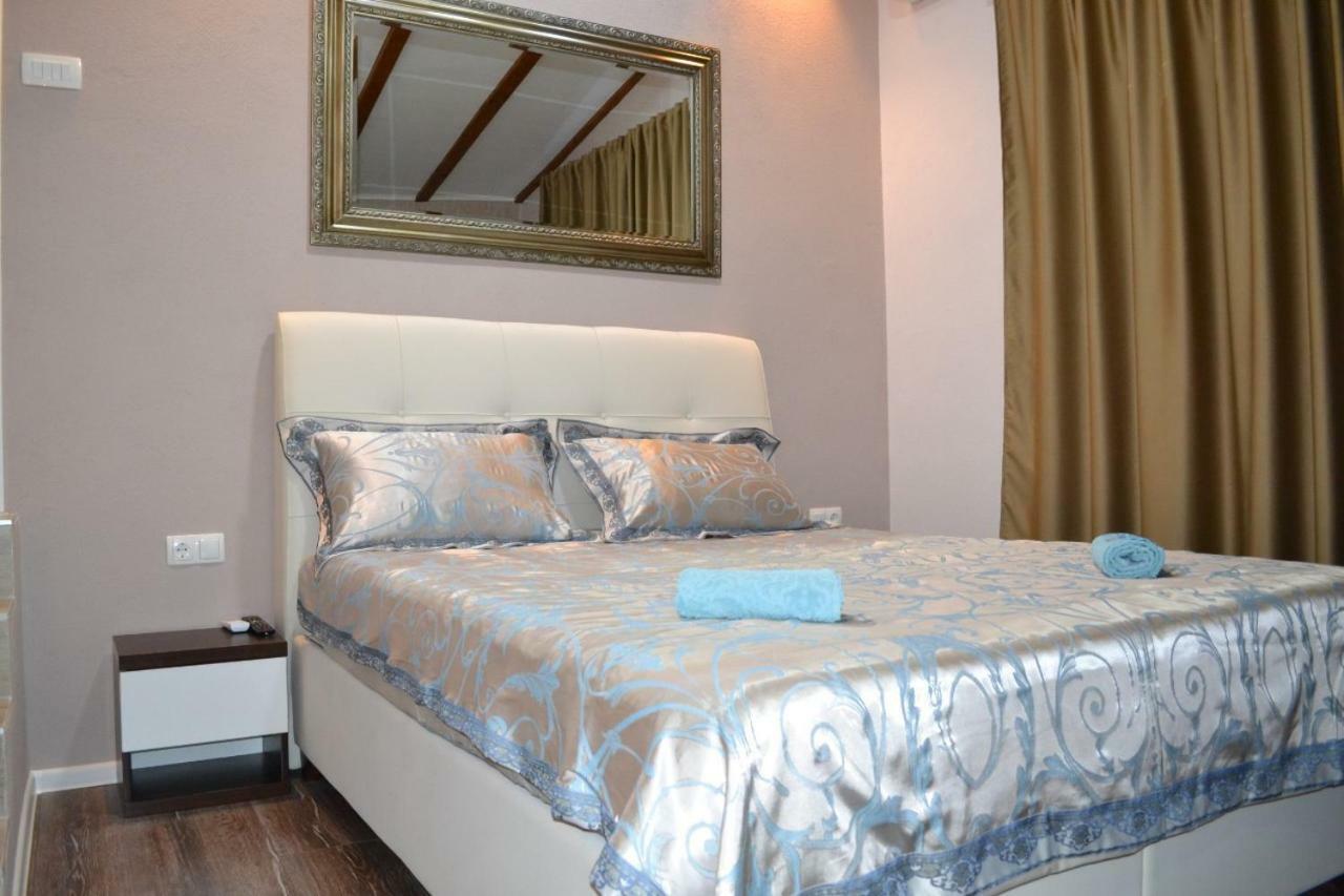 Apartment Oaza Mostar Esterno foto